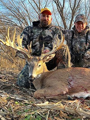 Trophy Whitetail Hunt Florida