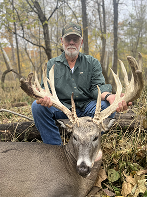 Trophy Whitetail Hunt Louisiana